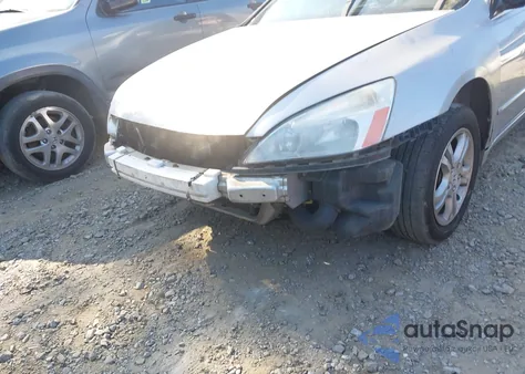 2007 Honda Accord 2.4 Ex z USA, uszkodzony, nr VIN 1HGCM568X7A200529